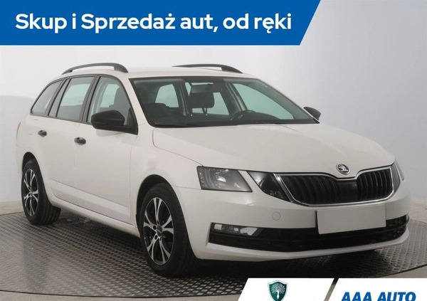 Skoda Octavia cena 43000 przebieg: 177047, rok produkcji 2017 z Połczyn-Zdrój małe 232